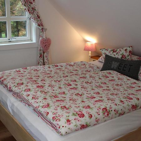 Ferienwohnung gemütliches Gästezimmer in Ostseenähe Stubbendorf Exterior foto
